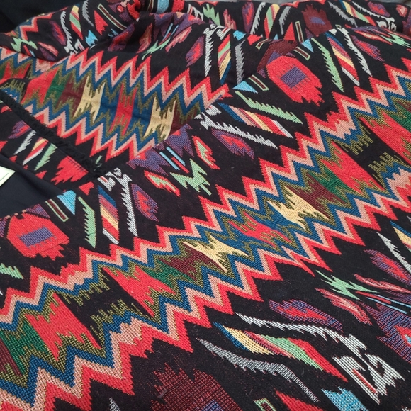 NEVER FULLY DRESSED 🏷️NWT Bright Native Tribal Ikat Embroidry Blanket Coat XL - Picture 11 of 14